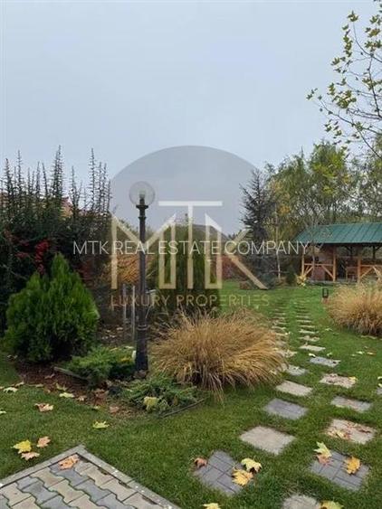 Apartament 3 camere LUX| Sisesti I Prima inchiriere