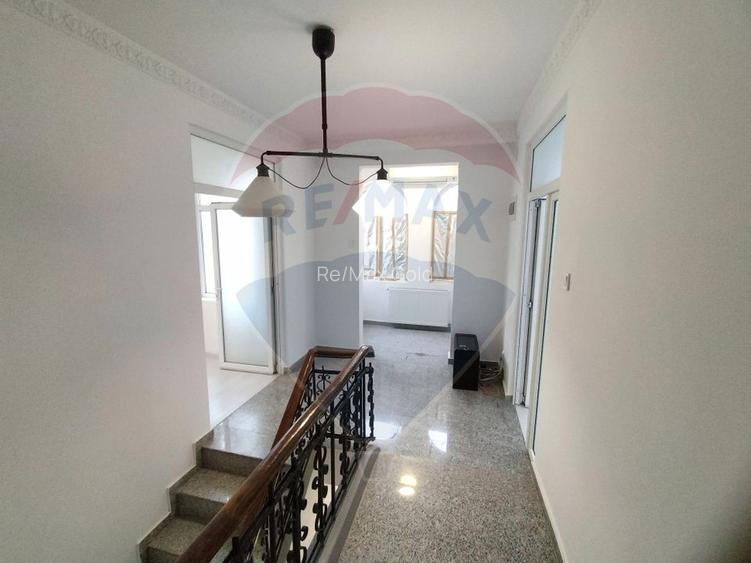 Spațiu de birouri central - Vilă 323 mp - Ideal sediu firmă / clinica - 11