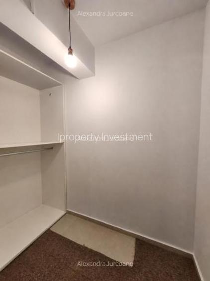 Închiriere Casă 5 camere în DOBROESTI, 5 camere, 4 dormitoare, curte - 11