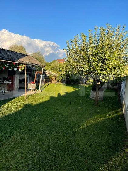 Proprietate de 460mp, 2800 mp teren, camin sau pensiune, Sângeorgiu de Mures