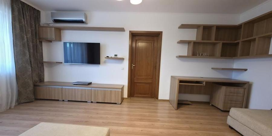 Tineretului -Vacaresti -4 camere + centrala proprie+ 3 boxe