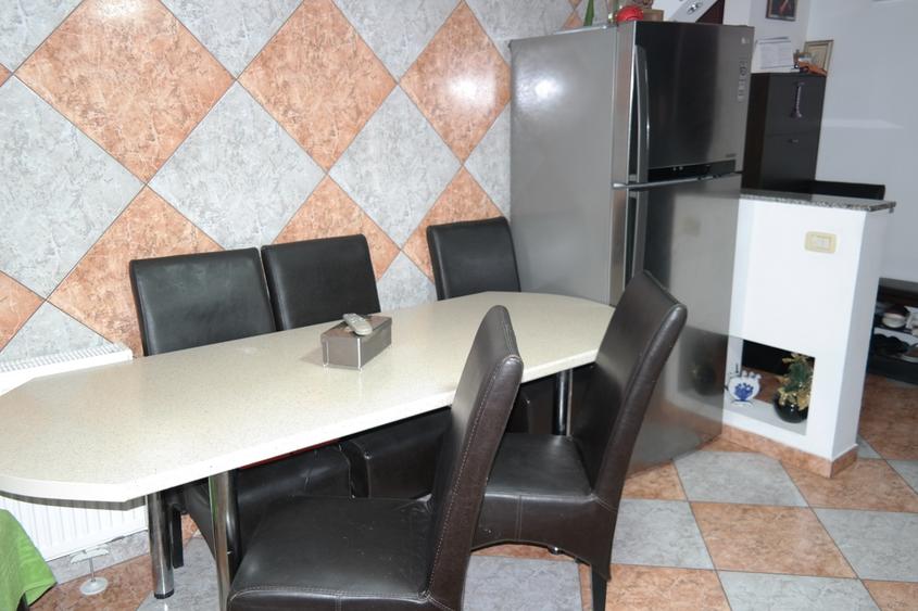 Berceni-5min Aparatorii Patriei,decomandat,parcare ADP,etaj 4/4!liber 01.10!