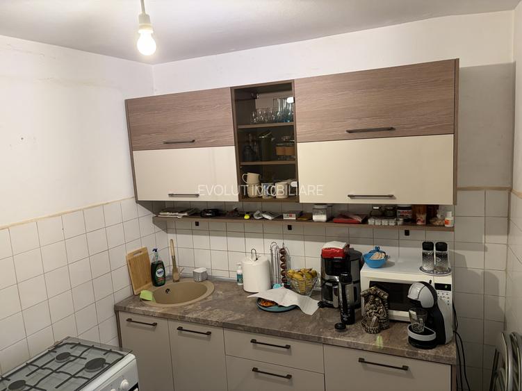 Apartament 2 camere etaj 1 centrala - 4