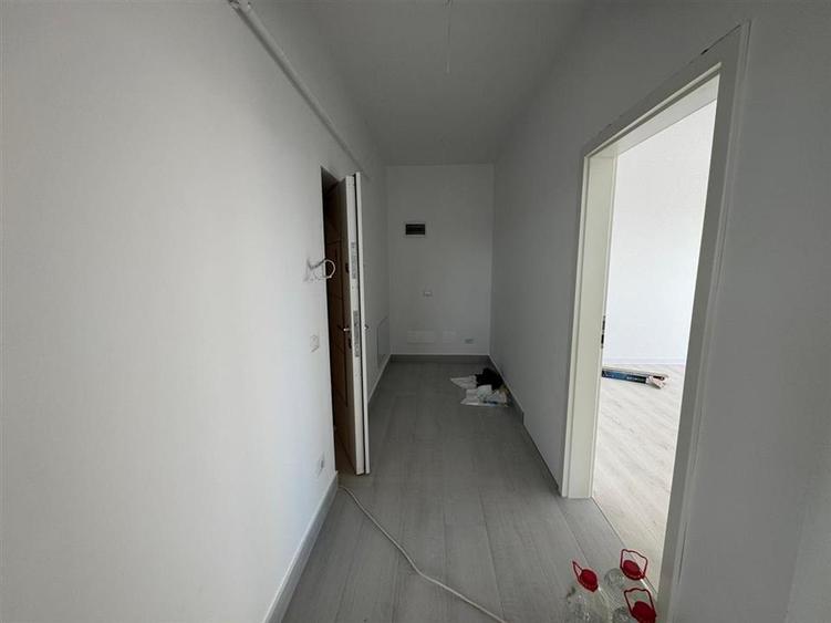 Apartament 2 camere, etaj 1,65mp utili de vanzare in complex Ozone City