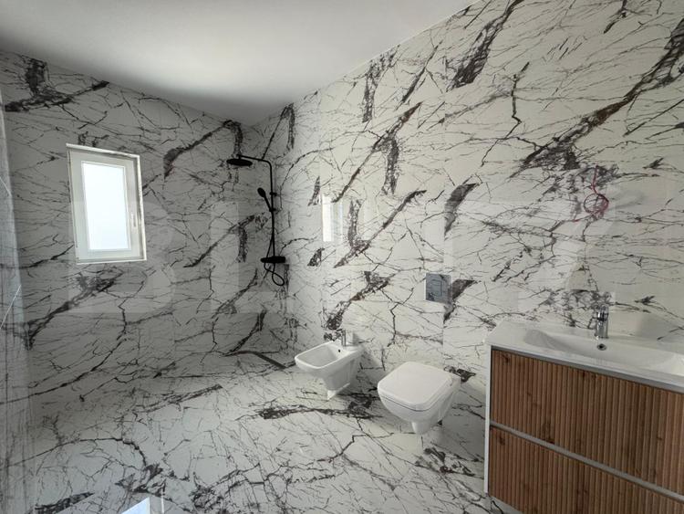 Casa moderna, cartier privat, 120 mp utili, 600 mp teren, Burdujeni