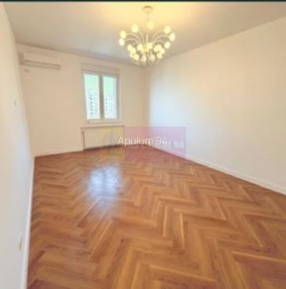 Apartament superb  renovat integral Drumul Sarii. - 2