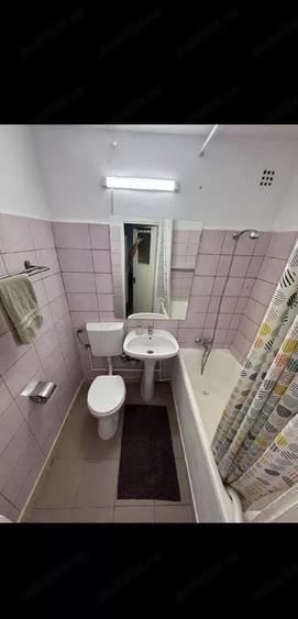 Apartament 3 Camere Pacii Renovat la 7 min de metrou
