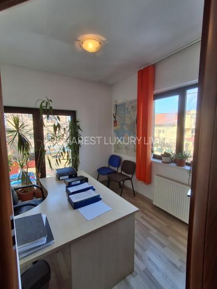 Vila in Bucurestii Noi,ideala pentru sediu firma/birouri (pret 400 k plus TVA) - 13