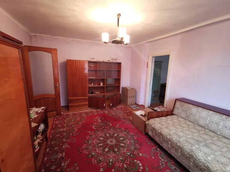 Apartament 3 camere  zona Rapsodia