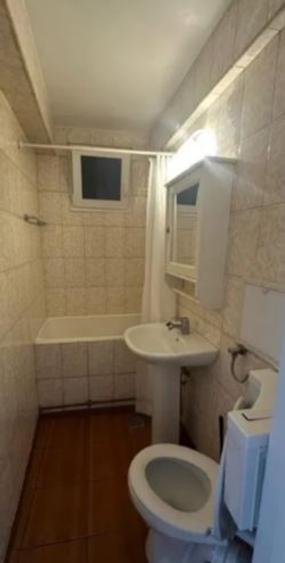 Apartament 2 Camere,Cismigiu,Sala Palatului,Amenajat,centrala,geam la baie,Liber