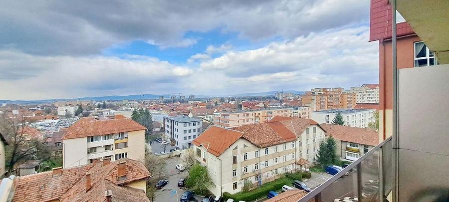 Apartament cu 3 camere in Brașovul Vechi