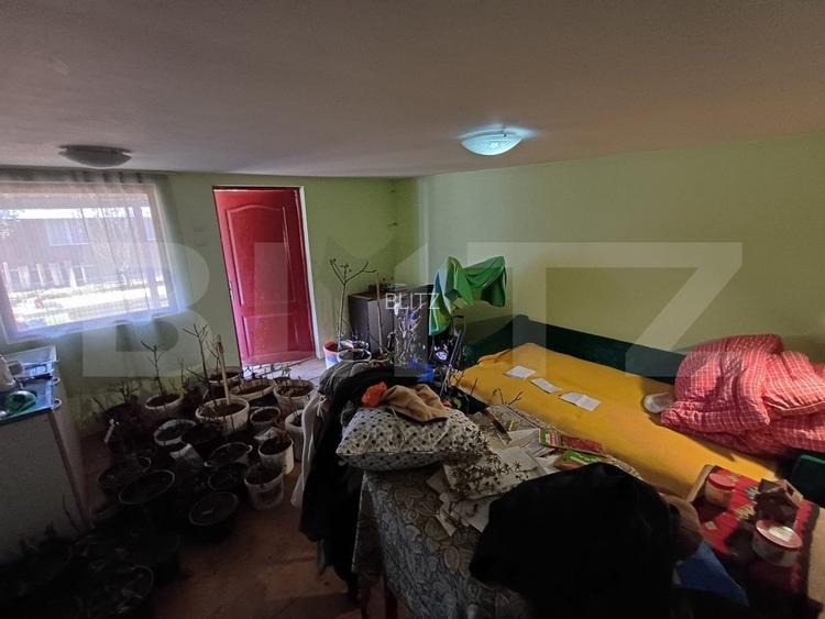 Casa + 20 arii  teren, distanta  30 km de Bistrita - 15