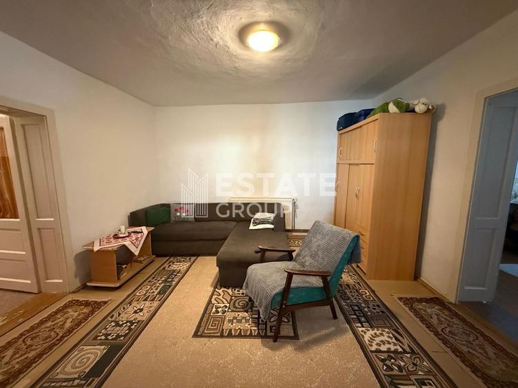 Casa Sandrei , teren 1414 mp, strada asfaltata
