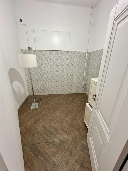 Spatiu Comercial Sacueni