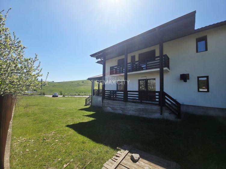 Casa  si  teren zona Balaurul - 6
