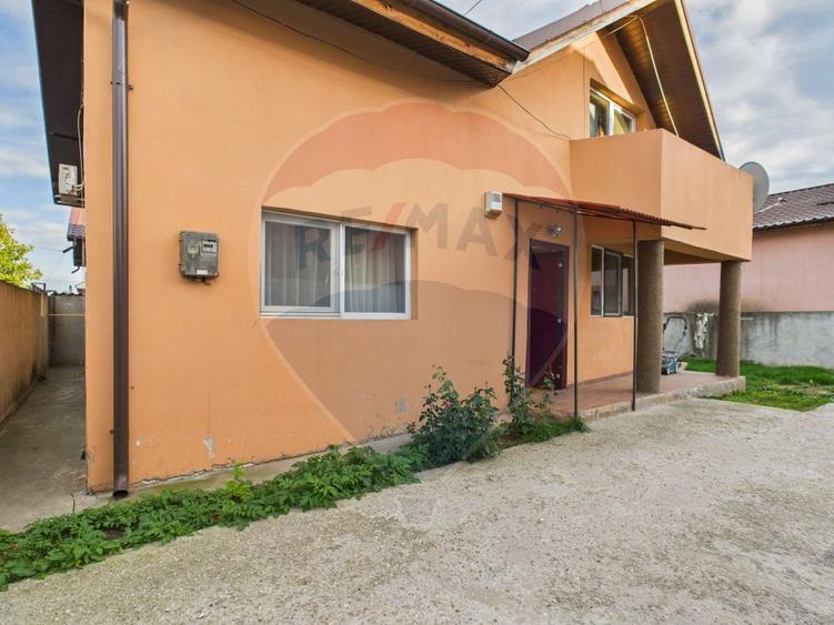 Casă / Vilă 6 camere Pantelimon