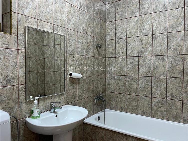 LUGOJ, DE INCHIRIAT – SPATIU COMERCIAL CENTRAL, 95 MP,  (LANGA POLITIE) - 33