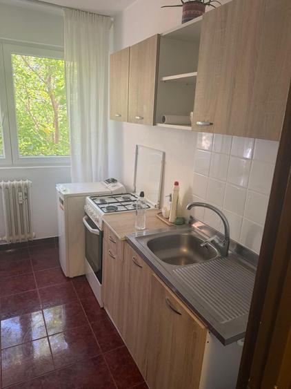 Metrou Dristor, - apartament 2 camere -investitie sigura