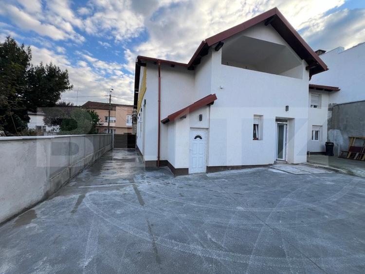 Spațiu Comercial – Central, Strada Iuliu Maniu