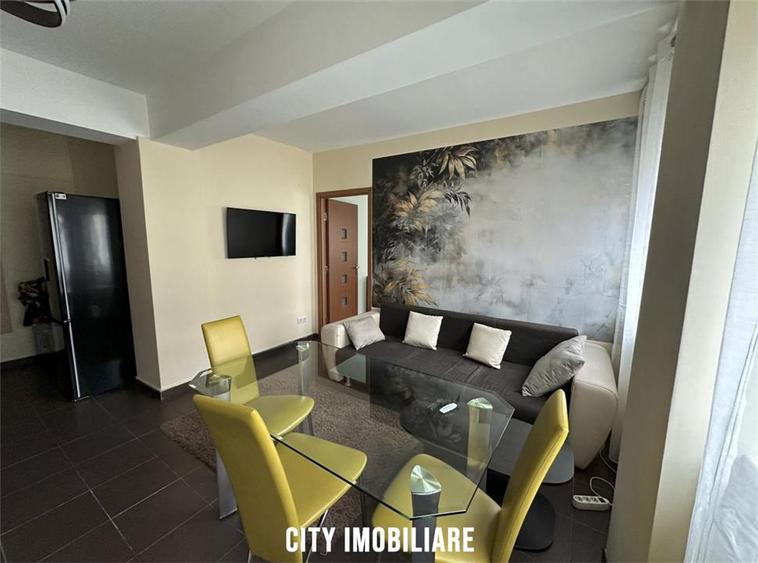 Apartament 3 camere, bloc nou, parcare, zona Semicentrală.