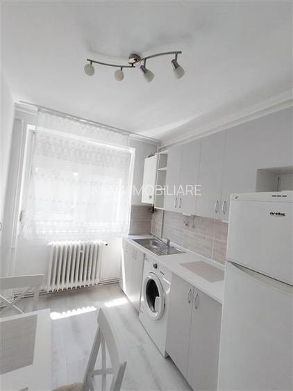 Astra, apartament 2 camere mobilat si utilat, recent renovat - 2