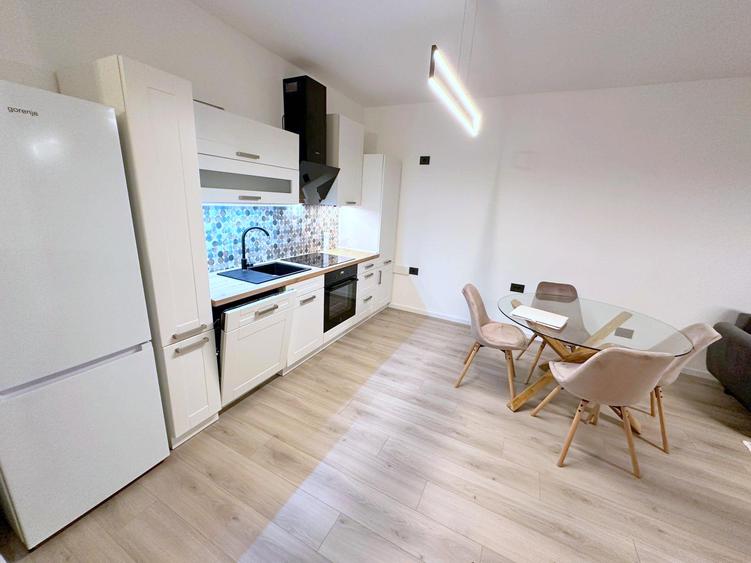 2 camere, bloc nou, mobilat modern, cu garaj, in zona Garii, semicentral