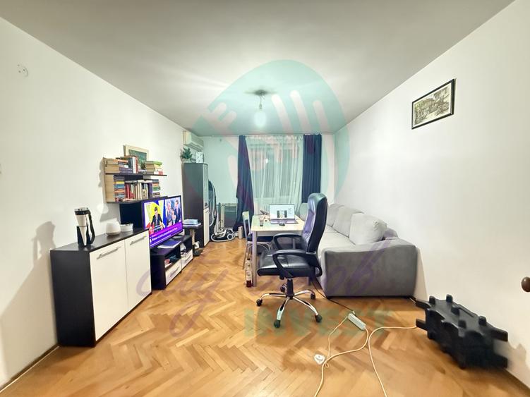 2 camere in BLOC RUSESC
