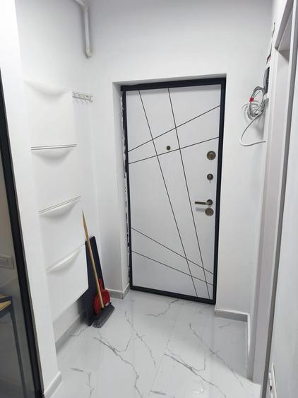Închiriez garsonieră în Militari Residence