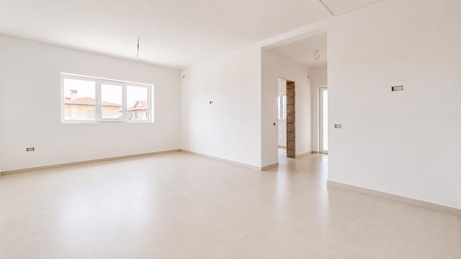 Duplex Pe Parter Cu 3 Camere | Mosnita Noua | 76mp Utili + Terasa | Teren 335mp