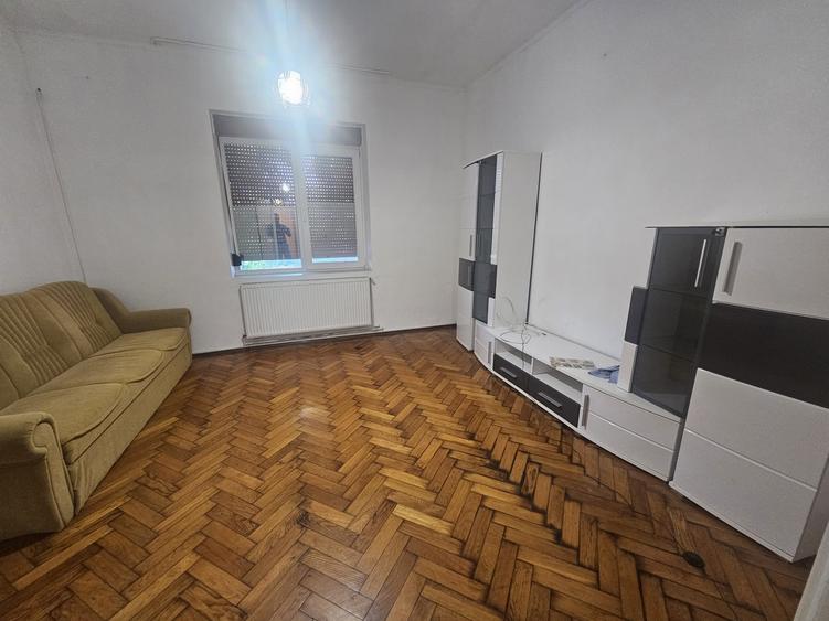 Casa zona Dambovita 3 camere 99 mp utili !!