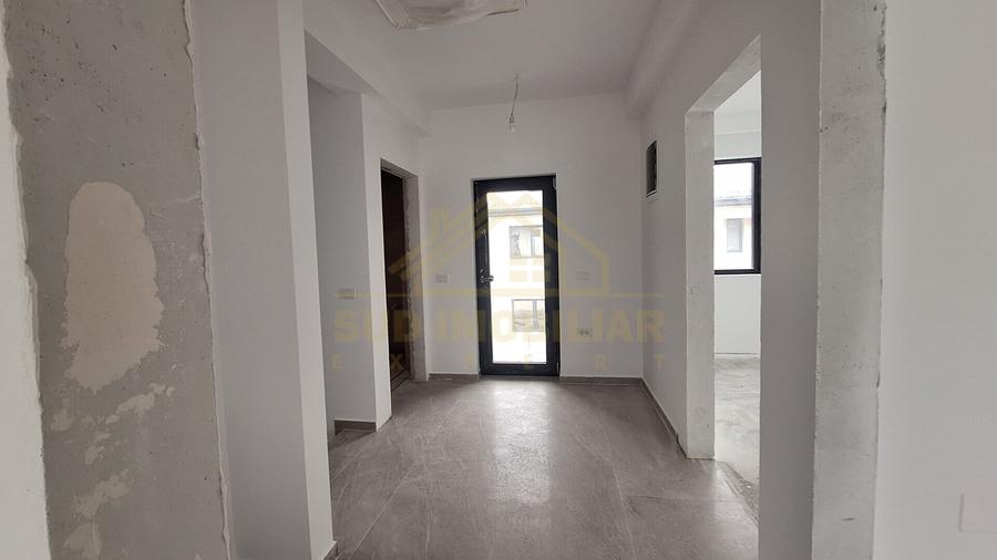 CASA INDIVIDUALA P+1+POD- 350 MP TEREN-STR.SCOLII