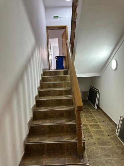 Vila 10 Camere 600mp Teren 1775 mp de Vanzare *Iancu Nicolae*