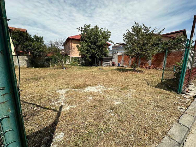 Teren de vanzare Militari Str.Padurarilor Sect.6 Zona (Militari )