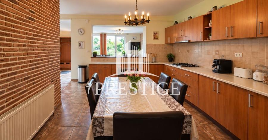 CASĂ 3 CAMERE DE VÂNZARE | GUȘTERIȚA | 116 MPU | CURTE 350 MP | GARAJ
