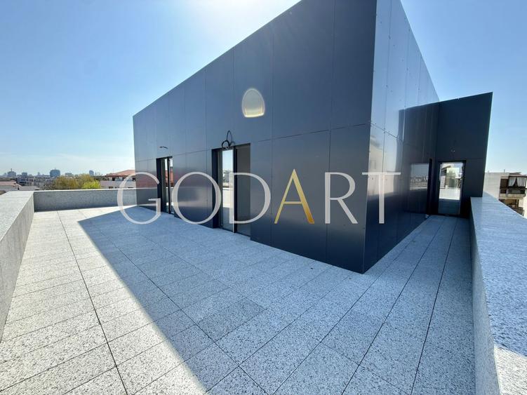 Penthouse exclusivist | Herastrau