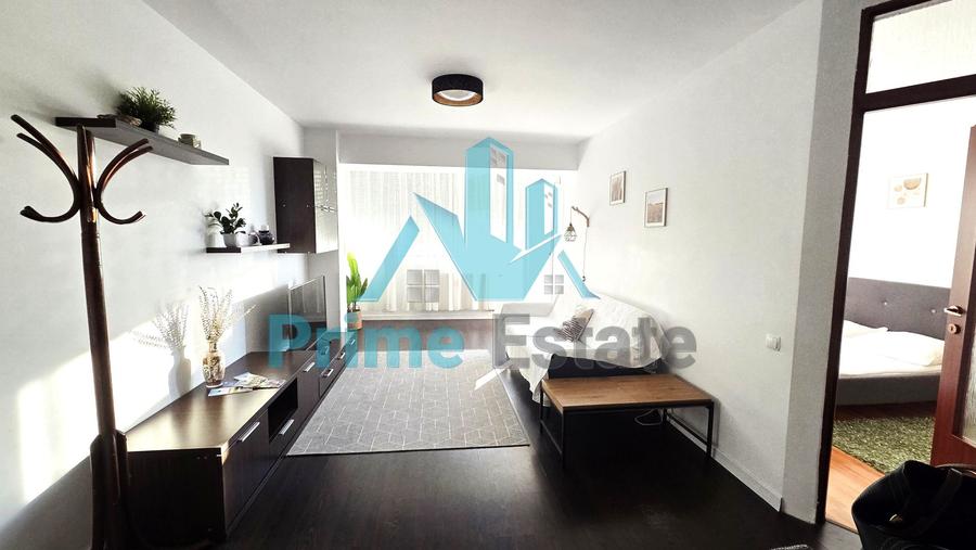 Apartament cu 3 camere in zona Semicentrala