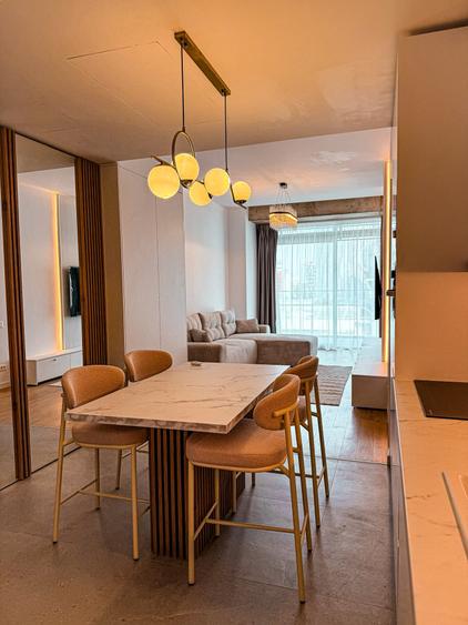 UP-site - Calea Floreasca: 2 camere, est, mobilat, piscina, spa