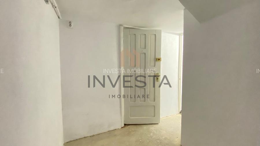 Spatiu de birou sau comercial de inchiriat, zona 7 Strazi - 7