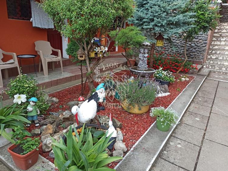 Casa 190 mp-teren 1860 mp-garaj-curte amenajata-Valea Sigmirului