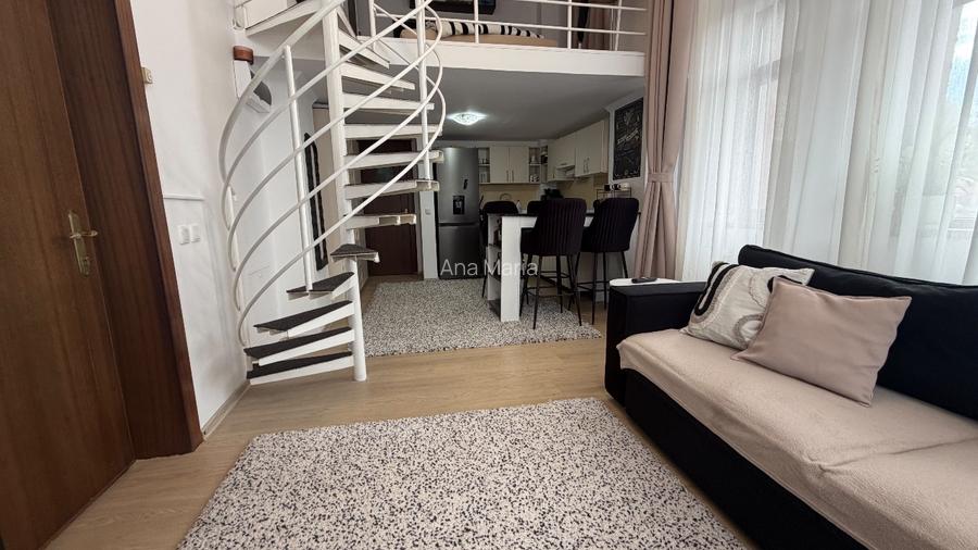 Apartament tip LOFT nou renovat cu parcare și curte privată  - 2