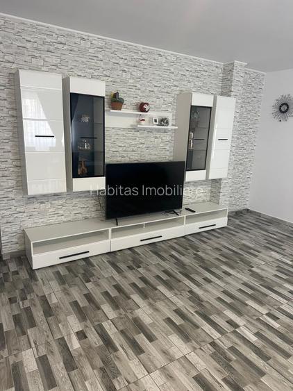 0 % Comision2 camere zona Vivo, etaj 1, Razoare - 3