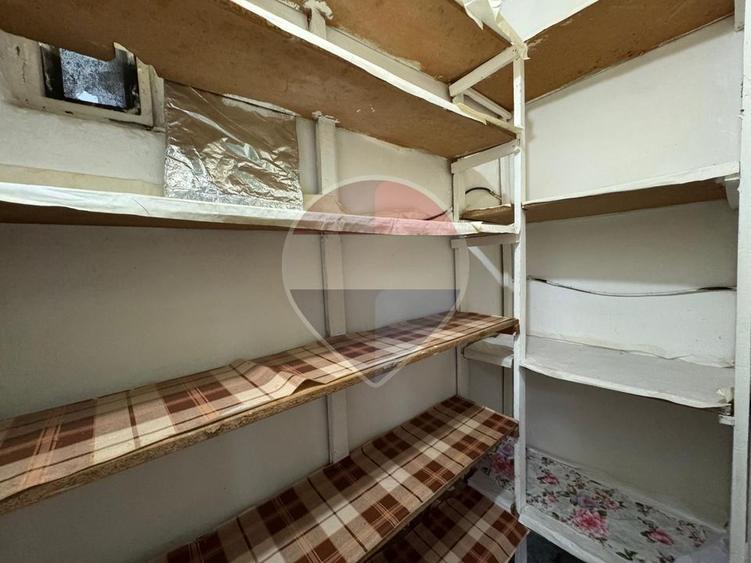 Apartament cu 2 camere, et,1, centrala proprie si boxa-Str.Stupilor