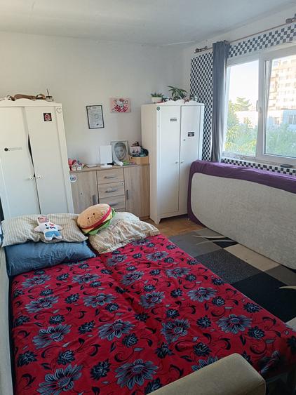 Apartamente 3 camere de vânzare în Gheorgheni, strada Rășinari, 63 mp
