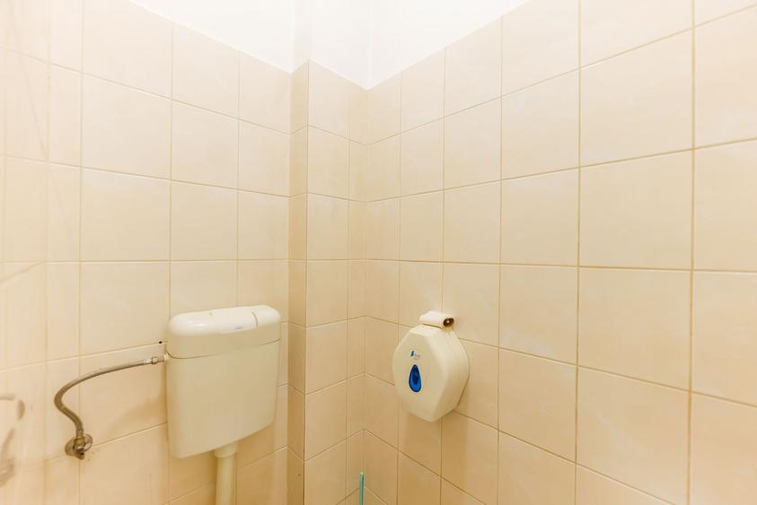 Spatiu Comercial/Birouri de Închiriat zona Centala