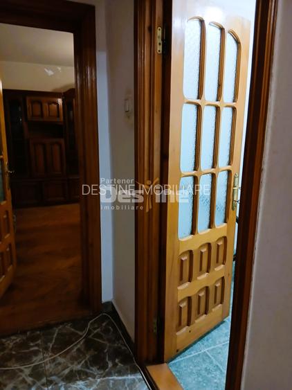 Apartament de vanzare zona centrala etaj 2/8 cu lift - 8