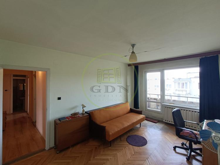 Apartament cu 4 camere de vânzare - Reghin 0 comision.