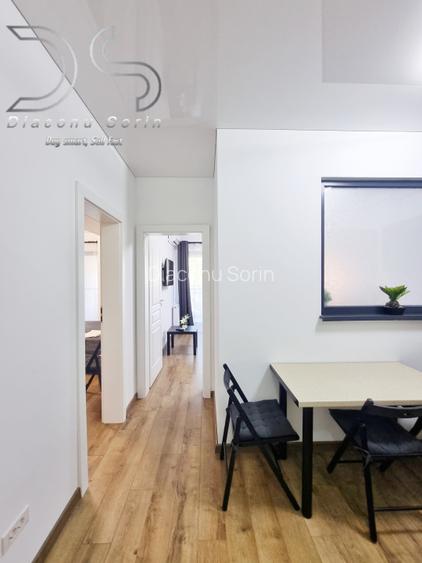 Apartament cu 2 camere și un balcon cât un hol de hotel - 7