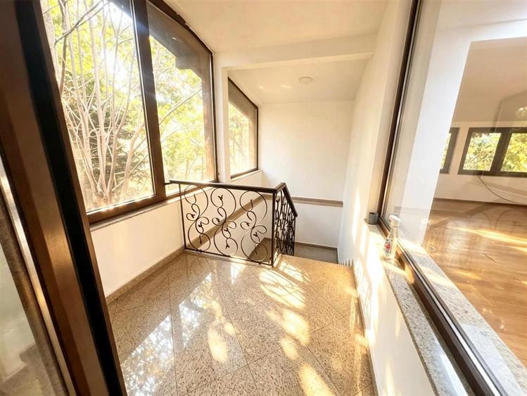 Casa premium de inchiriat pentru birouri – zona centrala, Sector 1