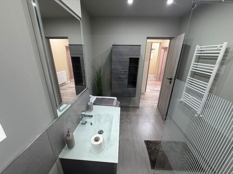 Apartament Premium 3 camere parcare privata etaj 2 Calea Surii Mici