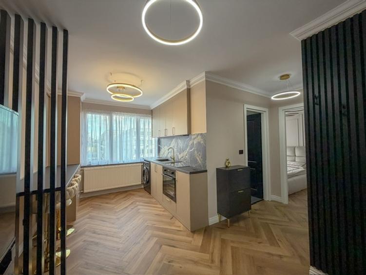 Ultracentral zona Bizo apartament exclusivist 2 camere decomandat